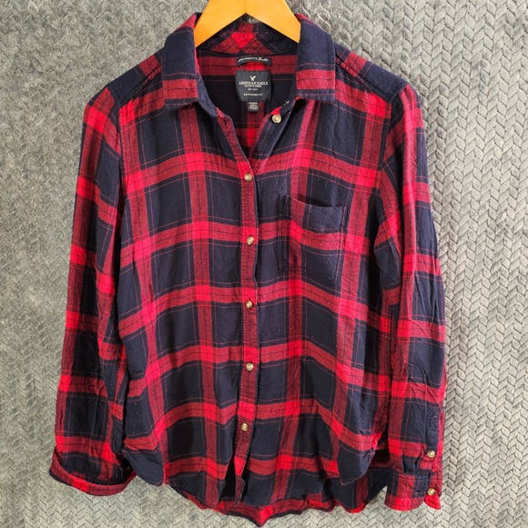 American Eagle Outfitters Tops - American Eagle Red Navy Blue Plaid Flannel Shirt Boyfriend Fit Womens Medium